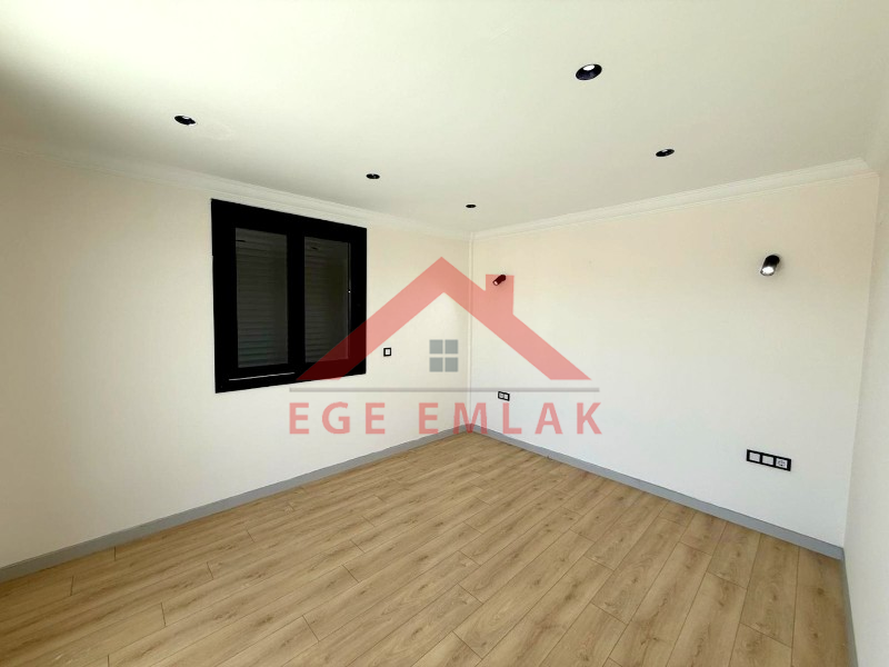 Didim Altınkum Sahiline 1 Km Mesafede Satılık 4+1 Villa