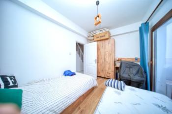 YEŞİLTEPE'DE MAVİ VE YEŞİLİN BULUŞTUĞU NOKTADA MUHTEŞEM MANZARALI 3+1 DUBLEKS PENTHOUSE
