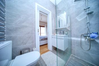 YEŞİLTEPE'DE MAVİ VE YEŞİLİN BULUŞTUĞU NOKTADA MUHTEŞEM MANZARALI 3+1 DUBLEKS PENTHOUSE