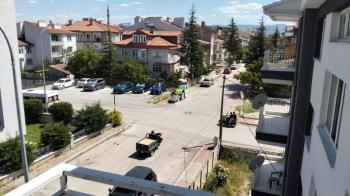 * AFYON ÜÇOK EMLAKTAN NAZMİ SAATÇİ MAH 3+1 110M² TEMİZ BAKIMLI SATILIK DAİRE *