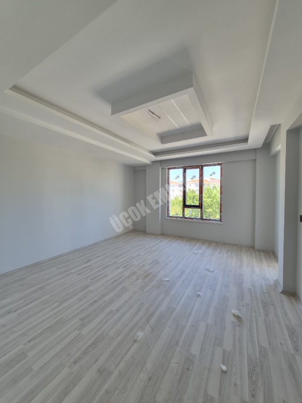 *AFYON ÜÇOK EMLAKTAN ALİ İHSAN PAŞA MAH 3+1 SIFIR LÜX EBEVEYN BANYOLU SATILIK DAİRELER *