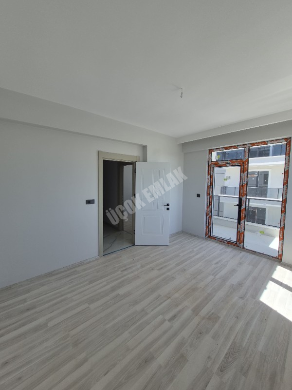 *AFYON ÜÇOK EMLAKTAN ALİ İHSAN PAŞA MAH 3+1 SIFIR LÜX EBEVEYN BANYOLU SATILIK DAİRELER *