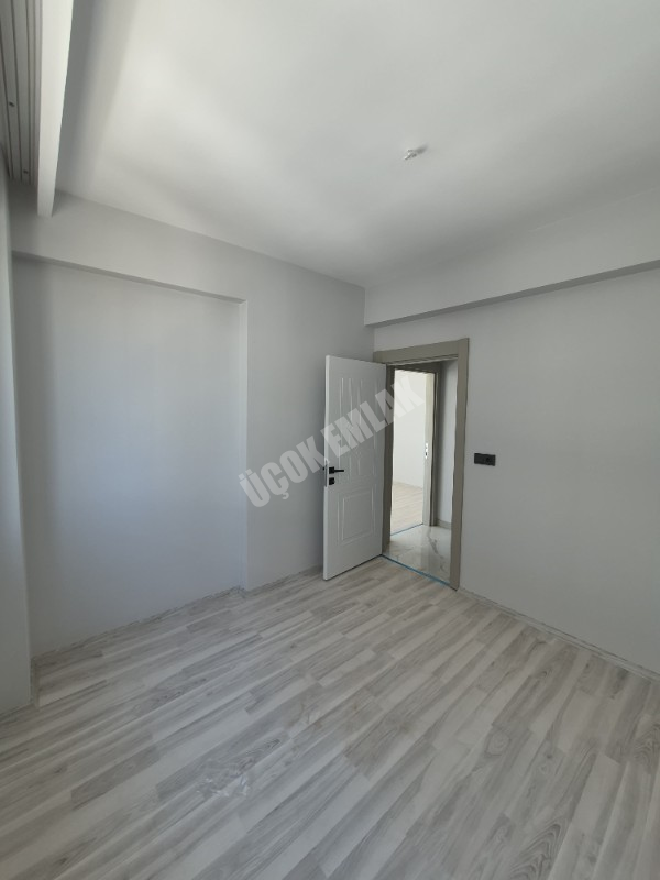 *AFYON ÜÇOK EMLAKTAN ALİ İHSAN PAŞA MAH 3+1 SIFIR LÜX EBEVEYN BANYOLU SATILIK DAİRELER *