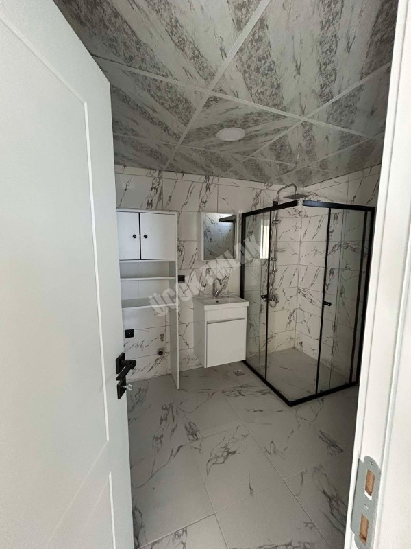 *AFYON ÜÇOK EMLAKTAN FATİH MAH 3+1 SIFIR LÜX 110M² SATILIK DAİRE*