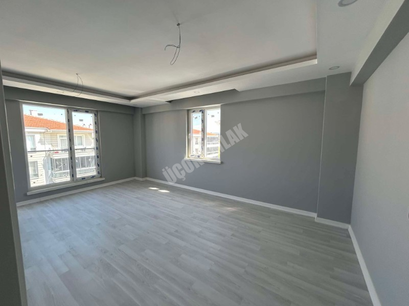 *AFYON ÜÇOK EMLAKTAN FATİH MAH 3+1 SIFIR LÜX 110M² SATILIK DAİRE*