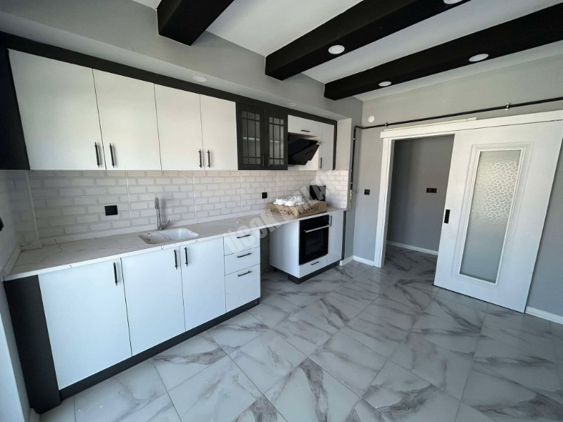 *AFYON ÜÇOK EMLAKTAN FATİH MAH 3+1 SIFIR LÜX 110M² SATILIK DAİRE*