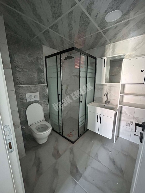 *AFYON ÜÇOK EMLAKTAN FATİH MAH 3+1 SIFIR LÜX 110M² SATILIK DAİRE*