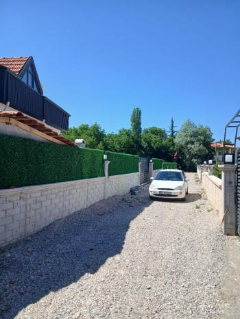 GÜVENAY - ÇORUM SARMAŞA'DA TEK TAPULU VİLLA - BAĞ