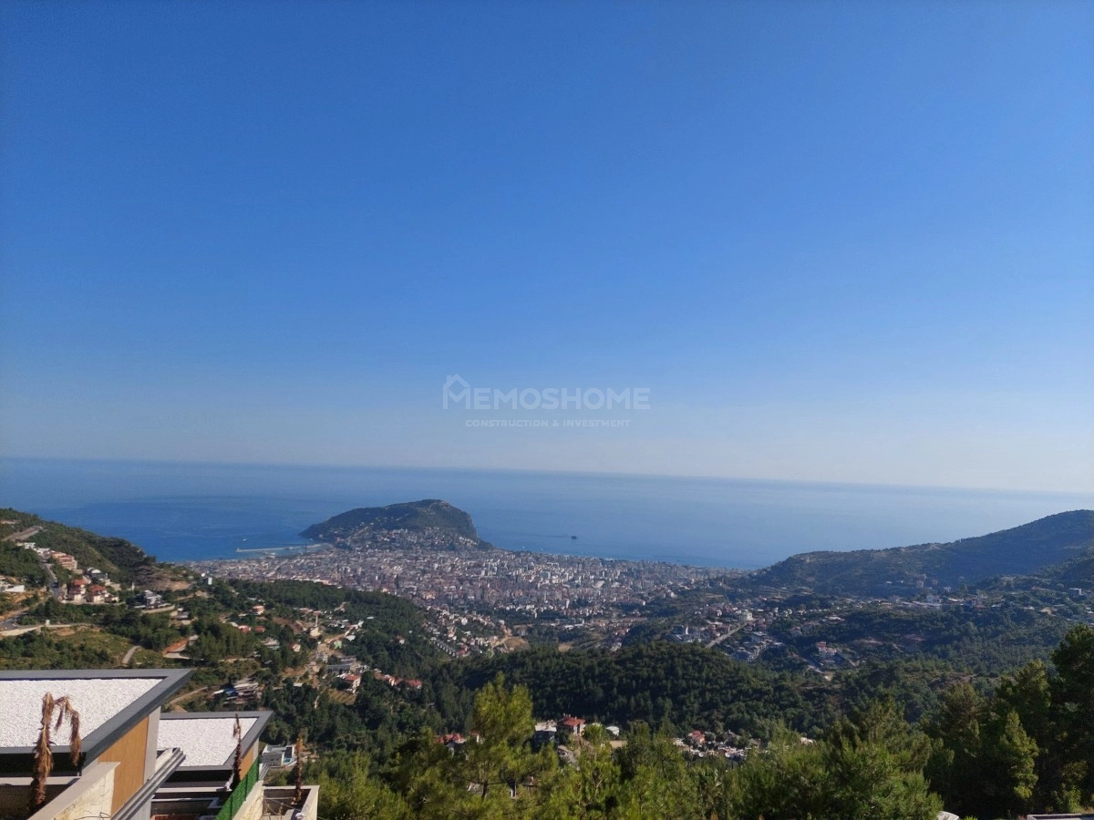 Hill Side 4+2 Triplex Villa