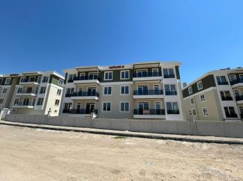 AFYON ÜÇOK EMLAKTAN KANLICA MAH SIFIR 3+1 LÜX SATILIK DAİRE
