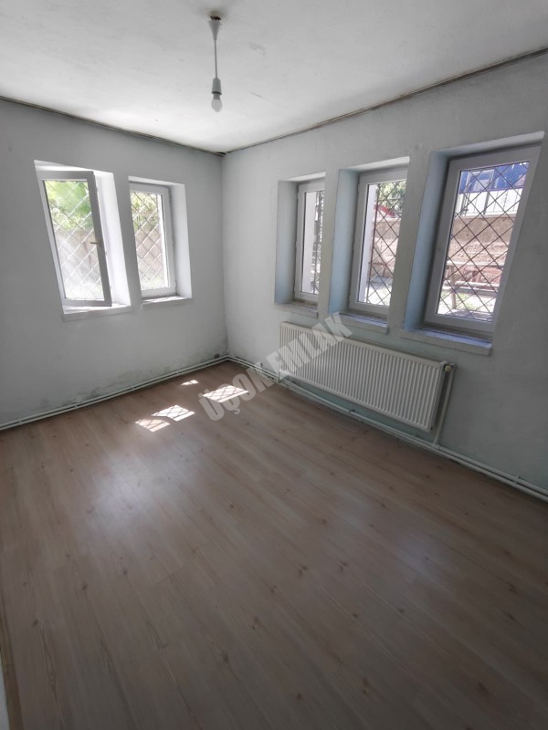 * AFYON ÜÇOK EMLAKTAN KANLICA MAH 3+1 100M² KİRALIK DAİRE * 
