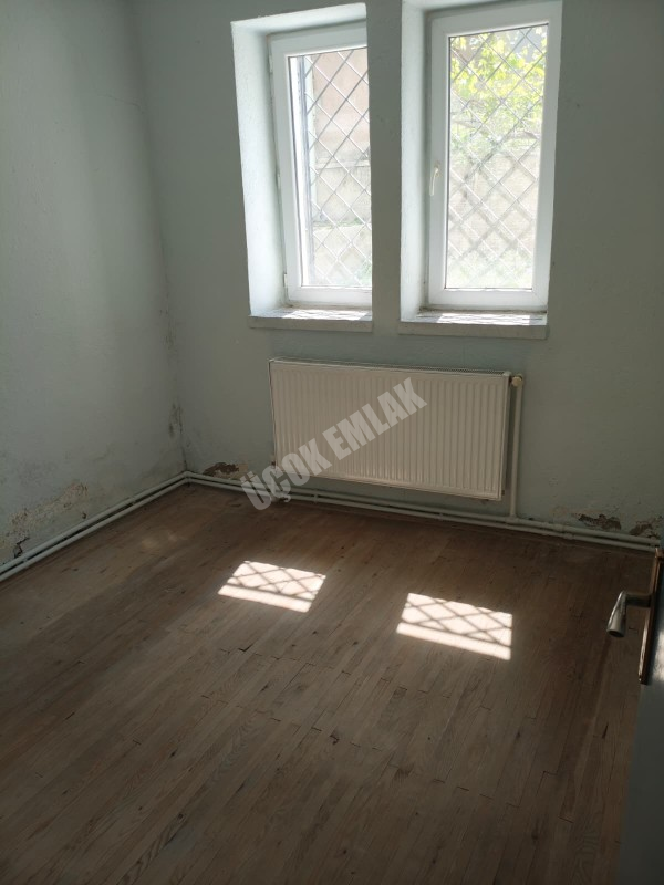 * AFYON ÜÇOK EMLAKTAN KANLICA MAH 3+1 100M² KİRALIK DAİRE * 