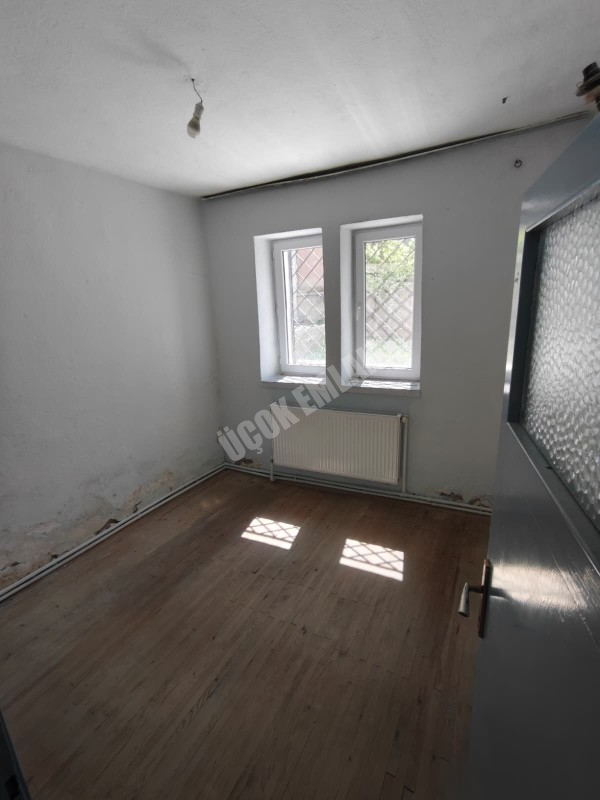 * AFYON ÜÇOK EMLAKTAN KANLICA MAH 3+1 100M² KİRALIK DAİRE * 