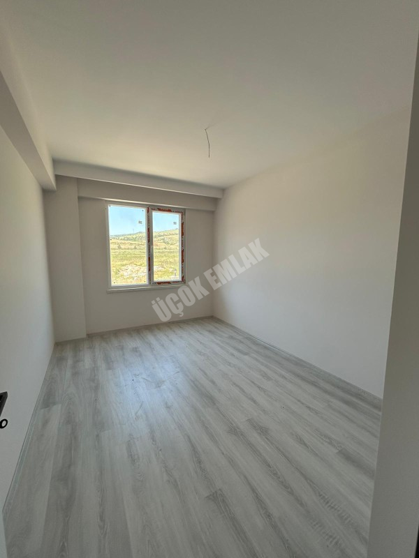 AFYON ÜÇOK EMLAKTAN KANLICA MAH SIFIR 3+1 LÜX SATILIK DAİRE