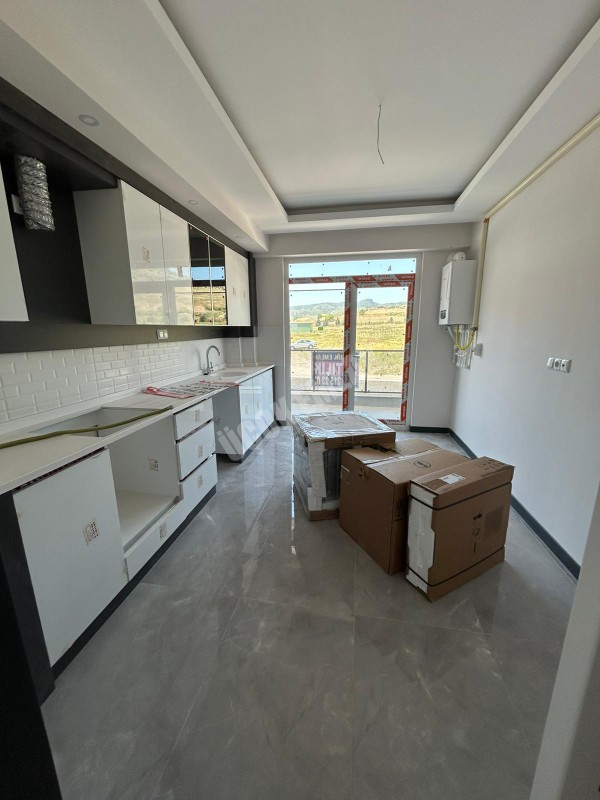 AFYON ÜÇOK EMLAKTAN KANLICA MAH SIFIR 3+1 LÜX SATILIK DAİRE
