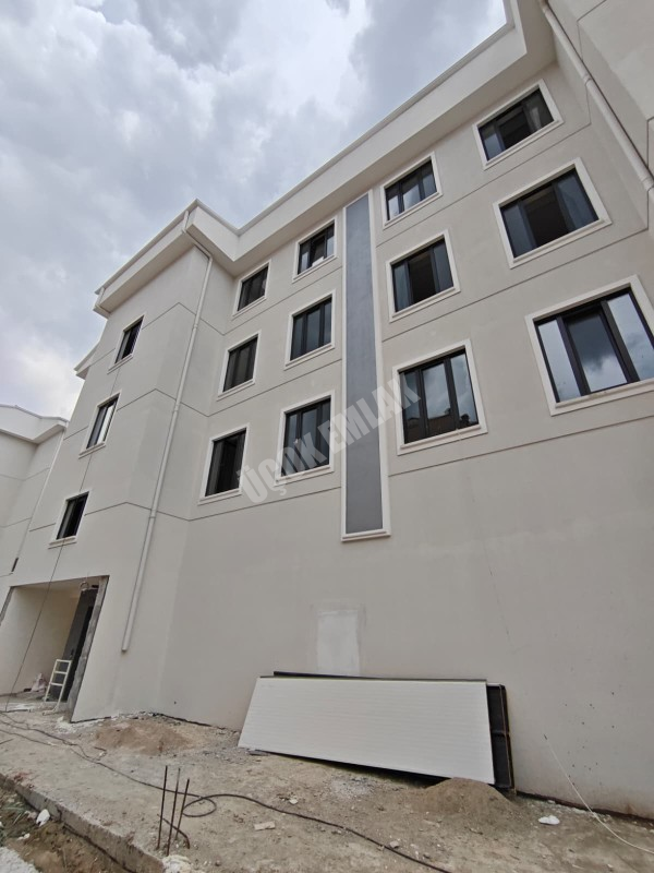 * AFYON ÜÇOK EMLAKTAN ERKMEN DE 2+1 3+1 SIFIR LÜX SATILIK DAİRELER * 