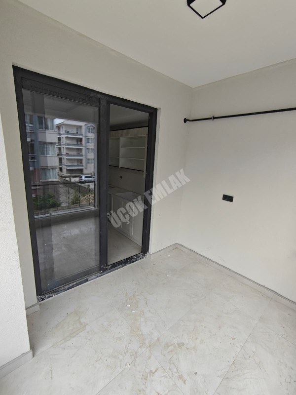 * AFYON ÜÇOK EMLAKTAN ERKMEN DE 2+1 3+1 SIFIR LÜX SATILIK DAİRELER * 