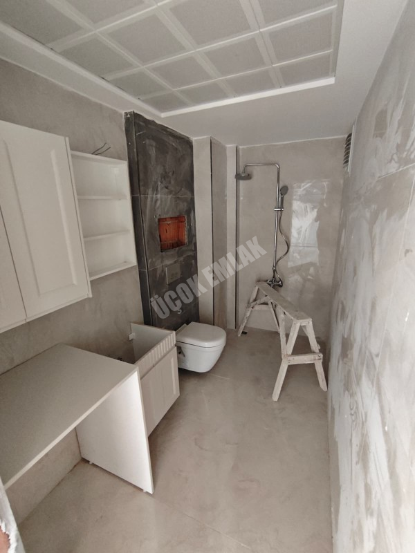 * AFYON ÜÇOK EMLAKTAN ERKMEN DE 2+1 3+1 SIFIR LÜX SATILIK DAİRELER * 