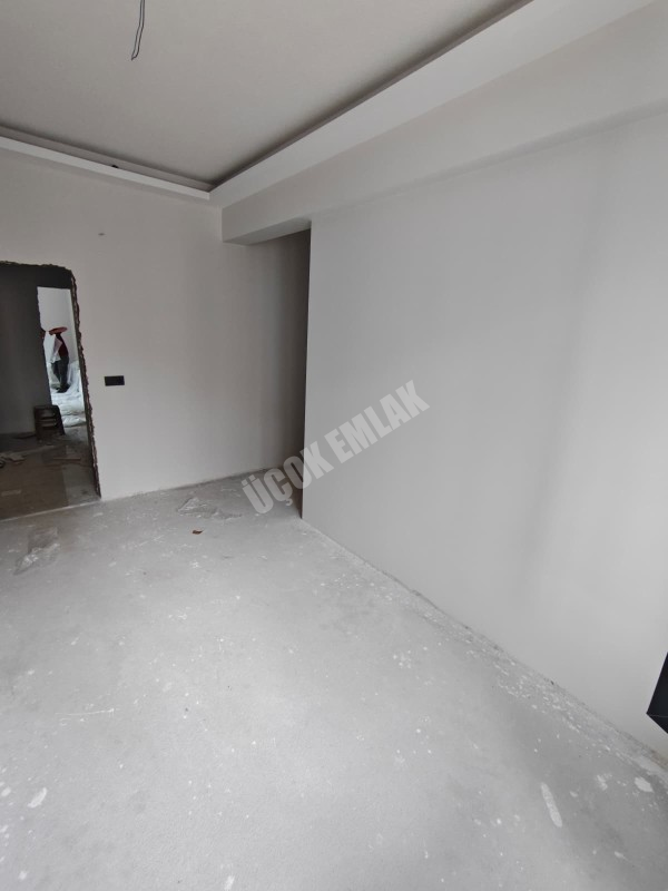 * AFYON ÜÇOK EMLAKTAN ERKMEN DE 2+1 3+1 SIFIR LÜX SATILIK DAİRELER * 
