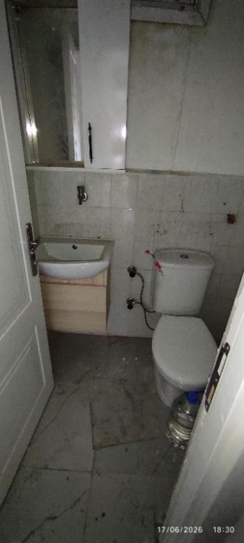 Antre Emlak'tan Satılık Yeşilyurt Mit Binaları Yanı 40 M2 Dükkan