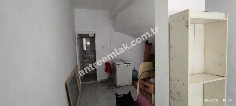 Antre Emlak'tan Satılık Yeşilyurt Mit Binaları Yanı 40 M2 Dükkan