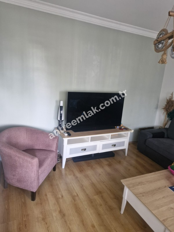 Antre Emlak'tan Kiralık Balçova Korutürk Mahallesinde 3+1 Jeotermalli Tripleks Villa