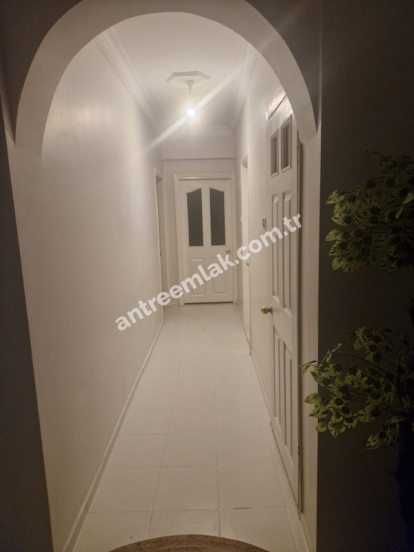 Antre Emlak'tan Kiralık Balçova Korutürk Mahallesinde 3+1 Jeotermalli Tripleks Villa