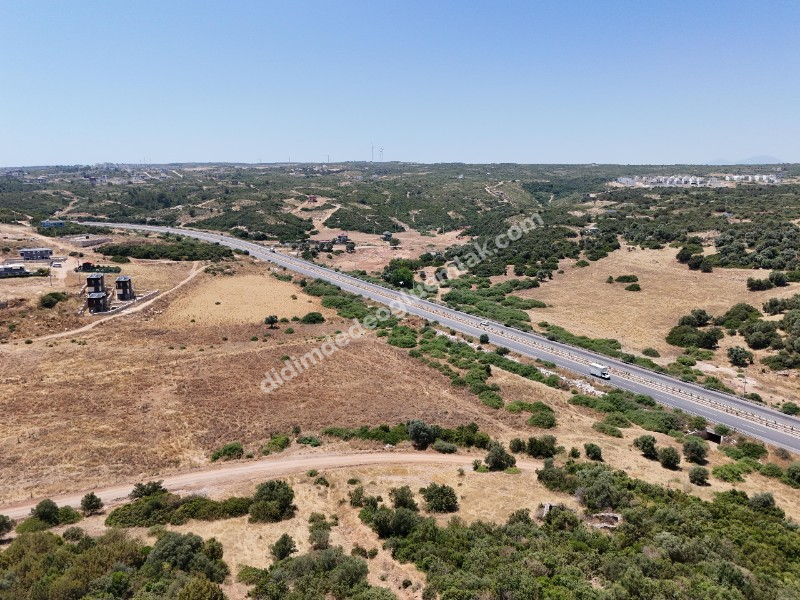 Didim Ak yeniköy Mah Akarkuyu Satılık 351m2 Park Cepeli Arsa