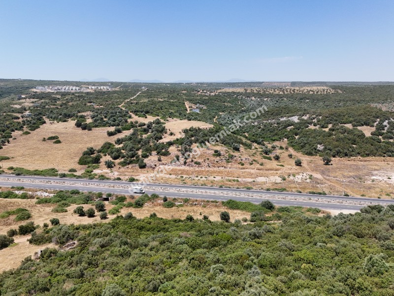 Didim Ak yeniköy Mah Akarkuyu Satılık 351m2 Park Cepeli Arsa