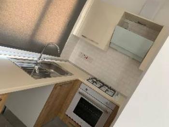Lefkoşa Gönyeli'de  Aylık Ödemeli Full Eşyalı Kiralık 2+1 Daire