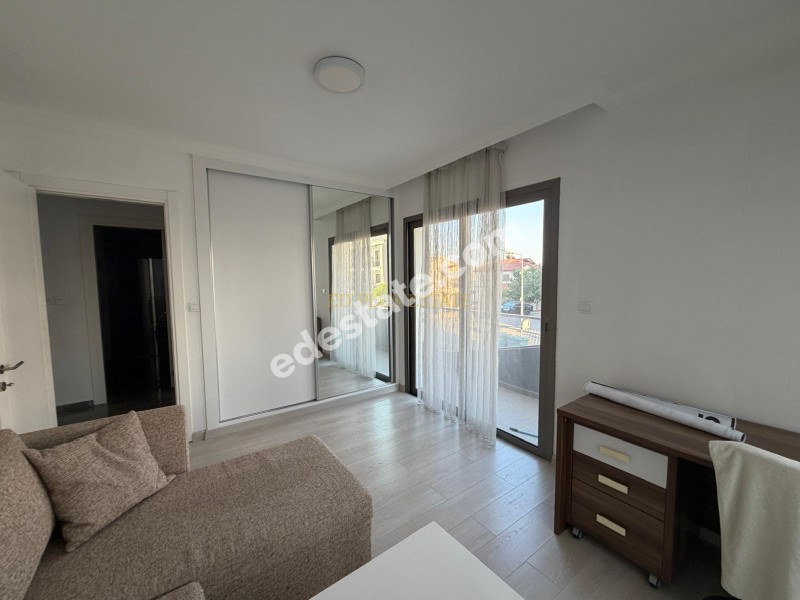 Lefkoşa Yenikent Ziraat Bankası Arkası Full Eşyalı Kiralık 2+1 Daire