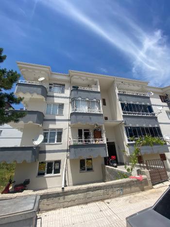 GÜVENAY - ÇORUM BAYAT GEDİĞİ DEVLET BAHÇELİ İLKOKULU CİVARI 2+1 SATILIK DAİRE