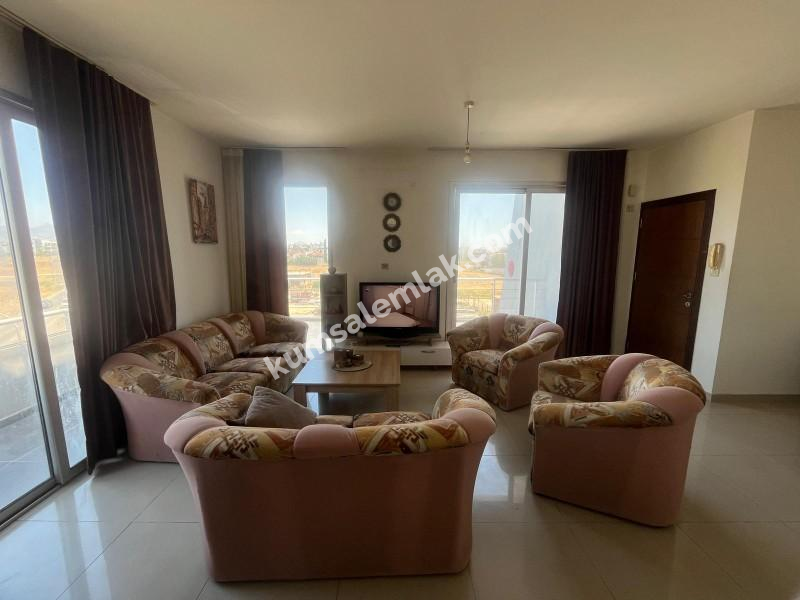 GÖNYELİ' DE AYLIK ÖDEMELİ 3+1 FUL EŞYALI KİRALIK DAİRE 