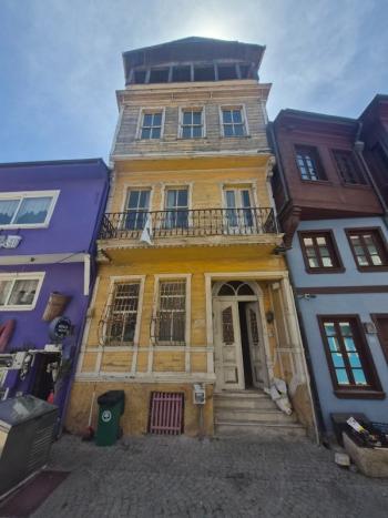 Mudanyada Denize 10 Adım Mesafede Müstakil Bina