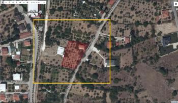 AFYON ÜÇOK EMLAKTAN ERKMEN DE KİRALIK 904M² BAHÇE