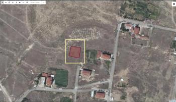* AFYON ÜÇOK EMLAKTAN VEYSEL KARANİ MAH SATILIK 435M² YATIRIMLIK ARSA *