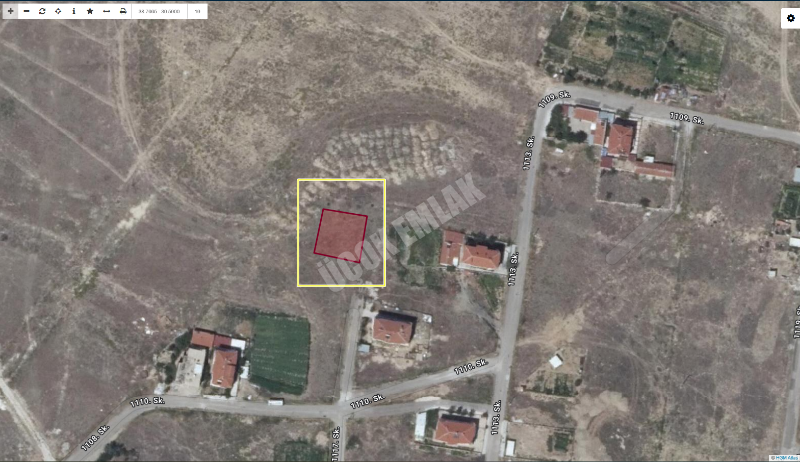 * AFYON ÜÇOK EMLAKTAN VEYSEL KARANİ MAH SATILIK 435M² YATIRIMLIK ARSA *
