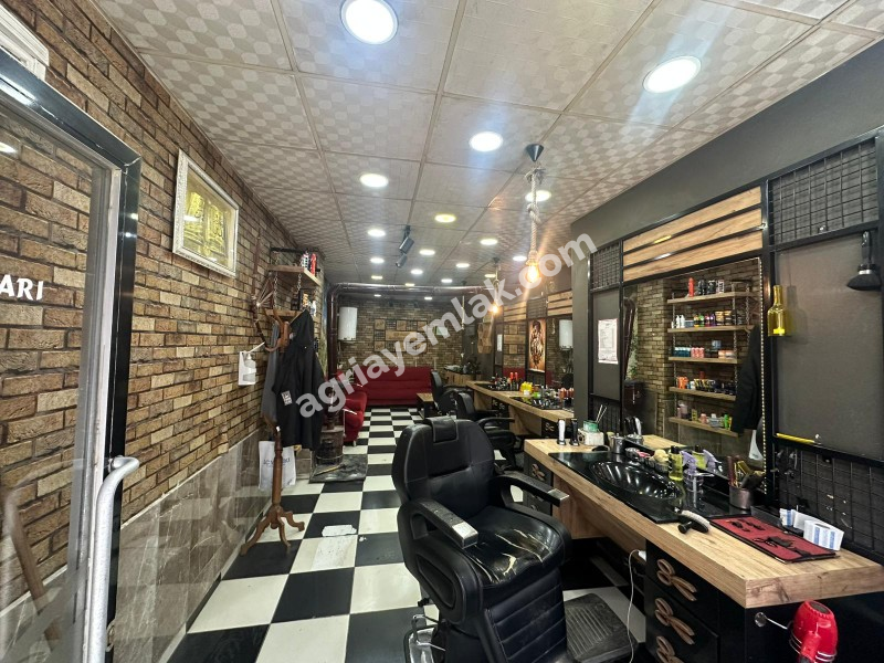 ÇARŞI MERKEZDE 2 KATLI + DEPOSU OLAN 37,43 M2 SATILIK FIRSAT DÜKKAN