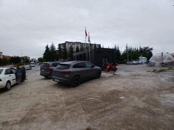 GÜVENAY - ÇORUM ÇEPNİ MAH. FEN LİSESİ CADDE ÜZERİ SATILIK 4+0 DAİRELER