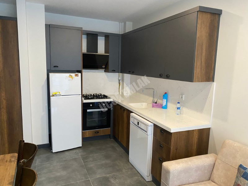 * AFYON ÜÇOK EMLAKTAN SELÇUKLU UYDUKENTE 1+1 45M² TEMİZ BAKIMLI SATILIK DAİRE * 