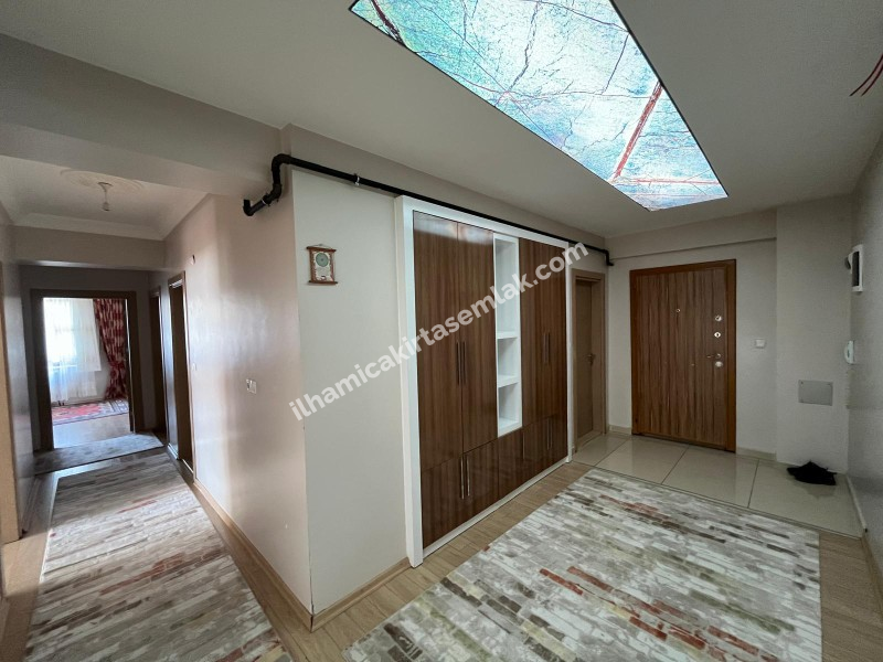 SELİMBEY MAHALLESİNDE 4+1 SATILIK SİTE İÇİ DAİRE