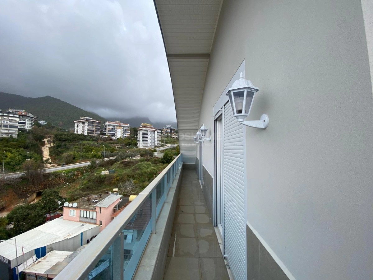 Ciplakli 3+1 Duplex Wohnung