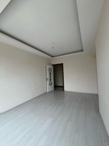 AFYON ÜÇOK EMLAKTAN ALİ İHSAN PAŞA MAH 3+1 127M² TEMİZ BAKIMLI  EBEVEYN BANYOLU SATILIK DAİRE 