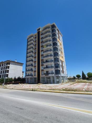 AFYON ÜÇOK EMLAKTAN ALİ İHSAN PAŞA MAH 3+1 127M² TEMİZ BAKIMLI  EBEVEYN BANYOLU SATILIK DAİRE 