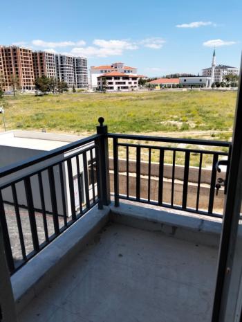 * AFYON ÜÇOK EMLAKTAN GÜVENEVLER MAH 4+1 149M² SIFIR EBEVEYN BANYOLU  SATILIK DAİRELER * 