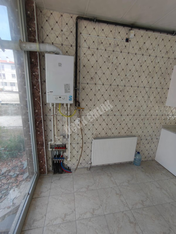 * AFYON ÜÇOK EMLAKTAN FATİH MAH 130M² İŞLEK CADDE ÜZERİ SATILIK DÜKKAN * 