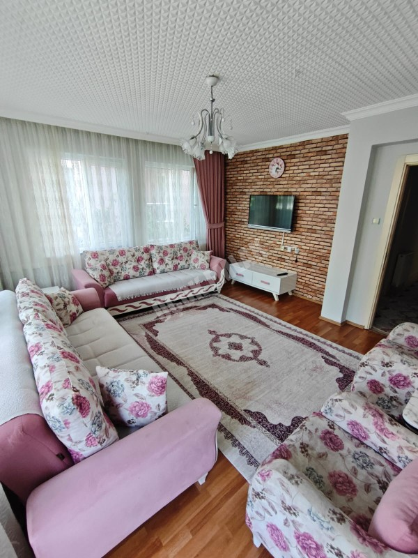 AFYON ÜÇOK EMLAKTAN FATİH MAH 2+1 89M² TEMİZ BAKIMLI SATILIK DAİRE 