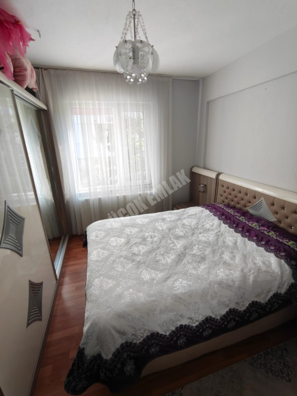 AFYON ÜÇOK EMLAKTAN FATİH MAH 2+1 89M² TEMİZ BAKIMLI SATILIK DAİRE 