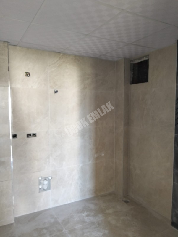 * AFYON ÜÇOK EMLAKTAN MAREŞAL F ÇAKMAK MAH 3+1 112M² LÜX EBEVEYN BANYOLU SIFIR SATILIK DAİRE *