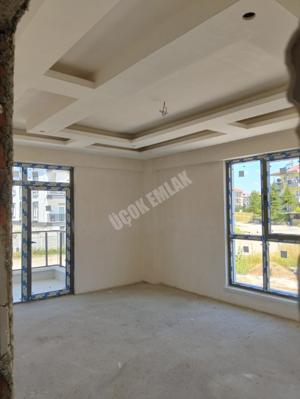 * AFYON ÜÇOK EMLAKTAN MAREŞAL F ÇAKMAK MAH 3+1 112M² LÜX EBEVEYN BANYOLU SIFIR SATILIK DAİRE *